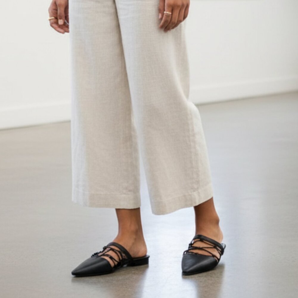 JAGGAR Black Flat Mule Loafer size 37